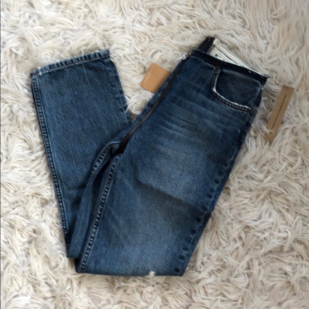 NEW • Reformation • Zip Crop Straight Leg Jeans - Picture 6 of 8